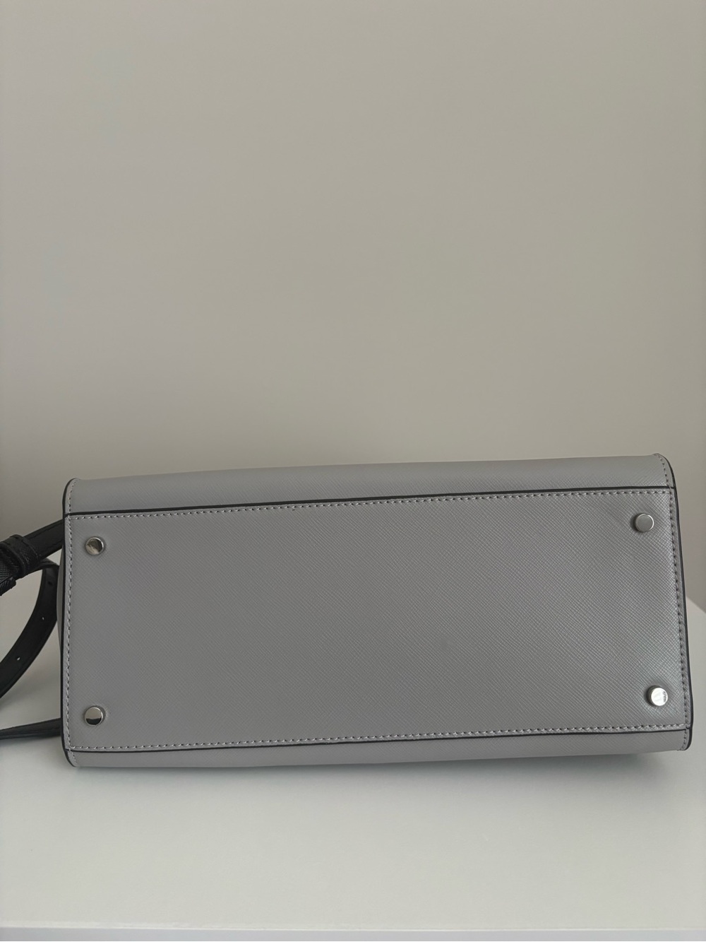 kate spade New York Gray, White & Black Leather Satchel - Picture 6 of 7